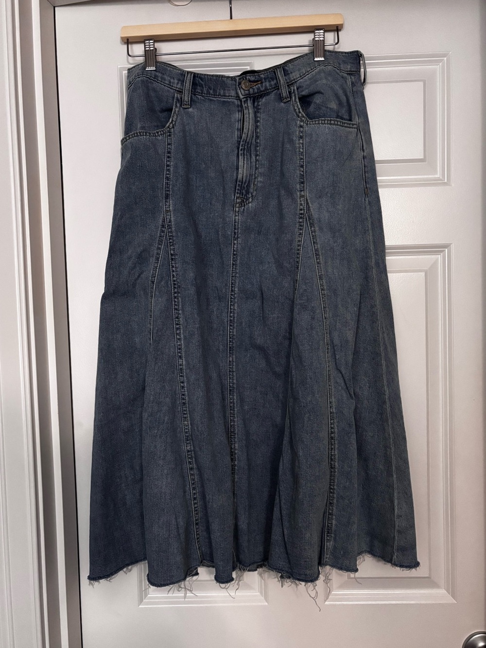 NWOT GAP Jean Skirt